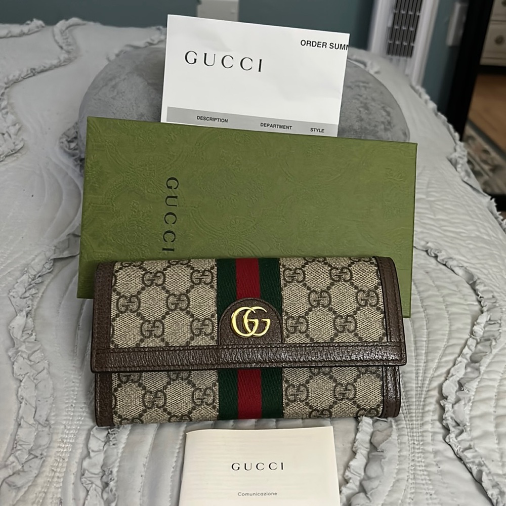 GUCCI💕WALLET Authentic